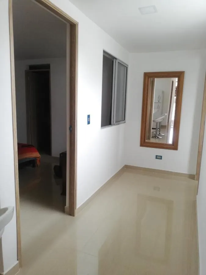 Apartamento Tercer Piso En Calasanz Cerca A Estacion Del Metro De La Floresta 메딜린 0*,  콜롬비아